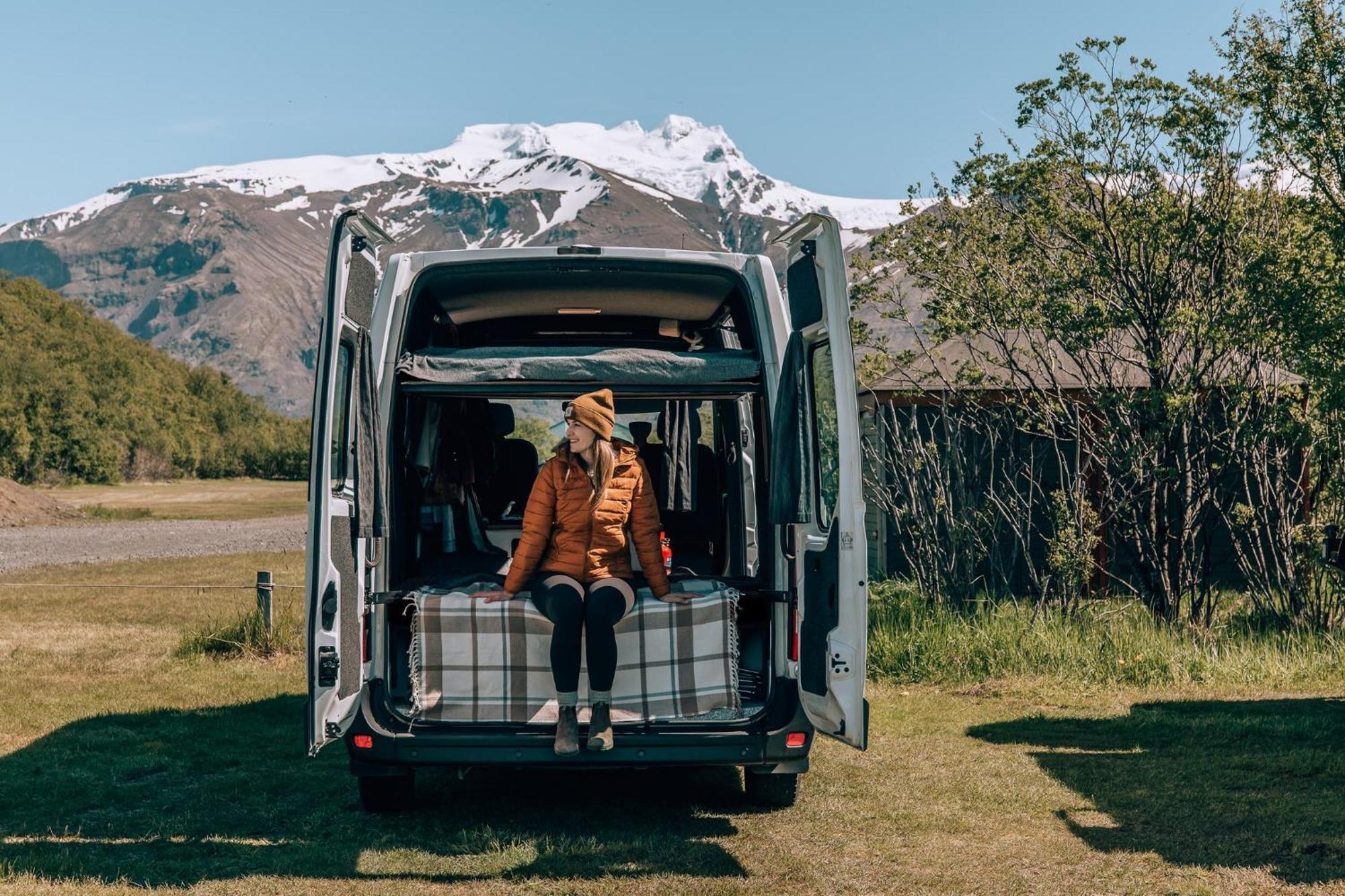 Kuku Campers - Campervans Keflavík Eksteriør bilde
