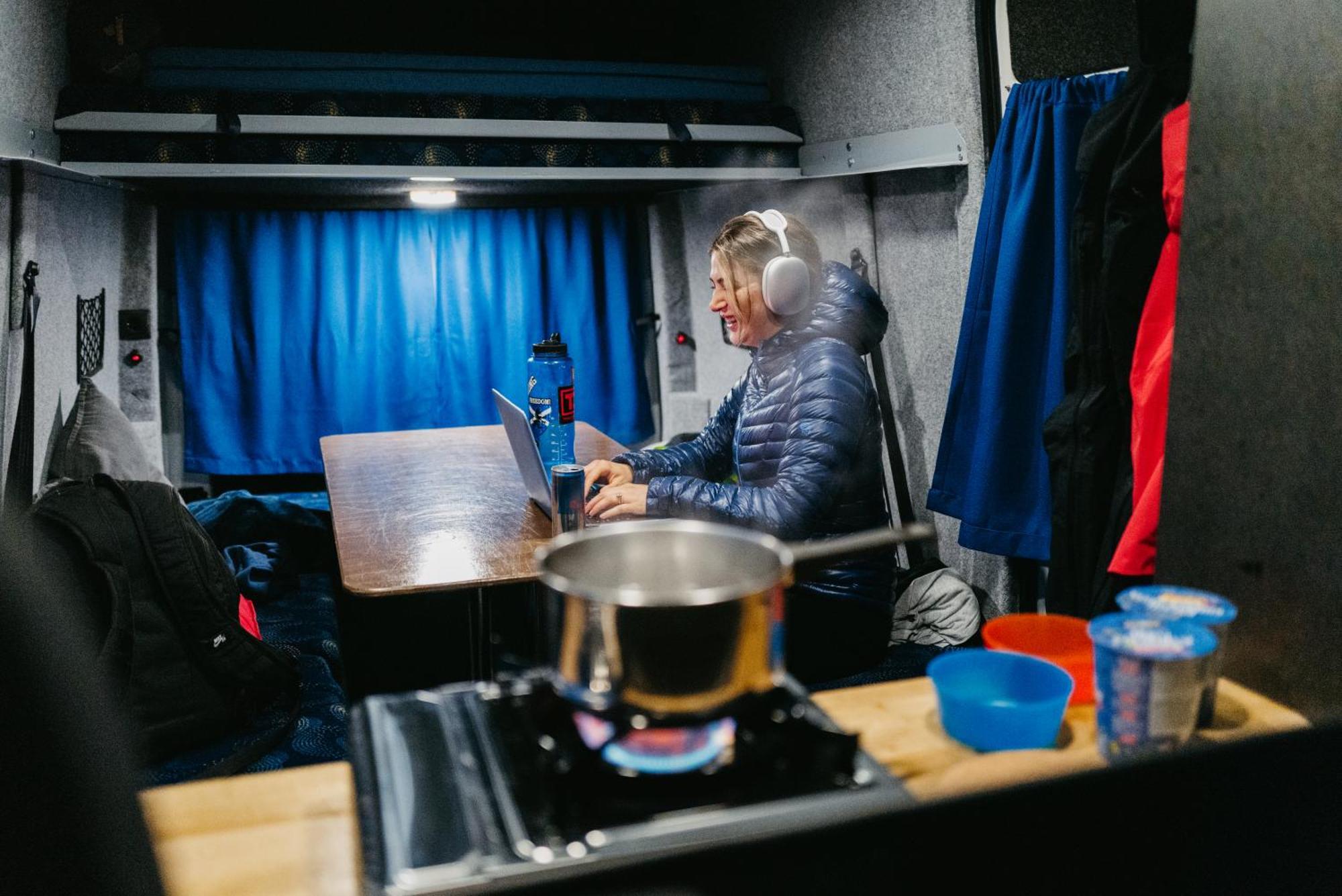 Kuku Campers - Campervans Keflavík Eksteriør bilde